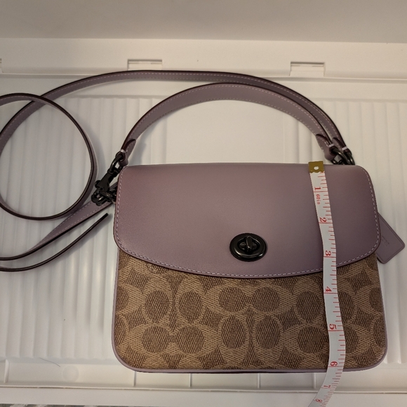 Coach Cassie 19 in Soft Lilac and Tan with Pewter hardware - Picture 3 of 13